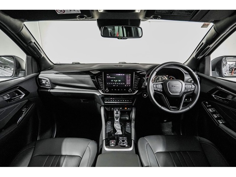 2025 Isuzu MU-X