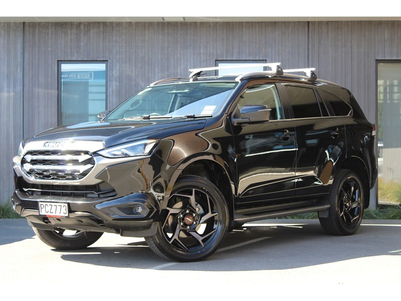 2022 Isuzu MU-X
