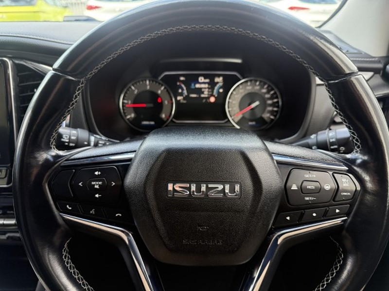 2022 Isuzu MU-X