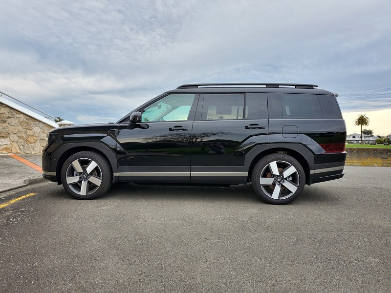 2025 Hyundai Santa Fe
