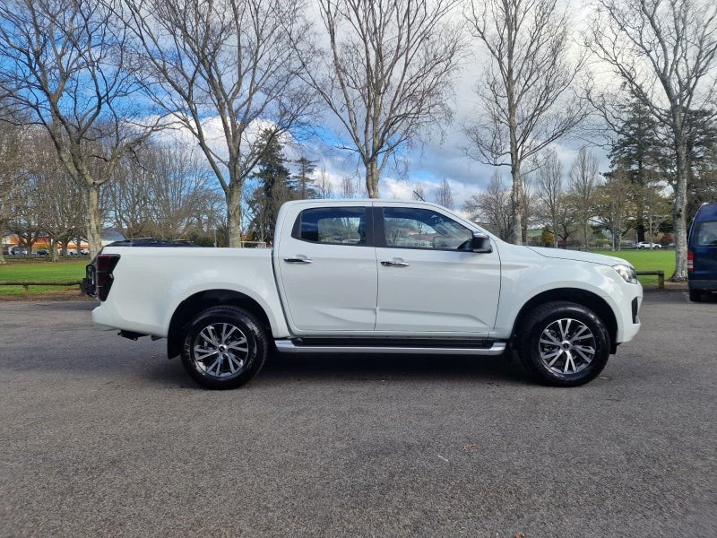 2025 Isuzu D-Max