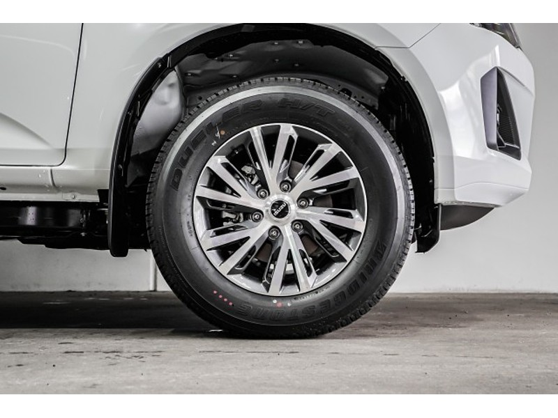 2025 Isuzu D-Max