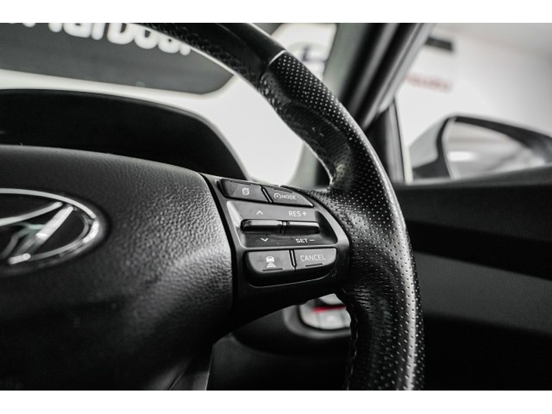 2019 Hyundai Veloster