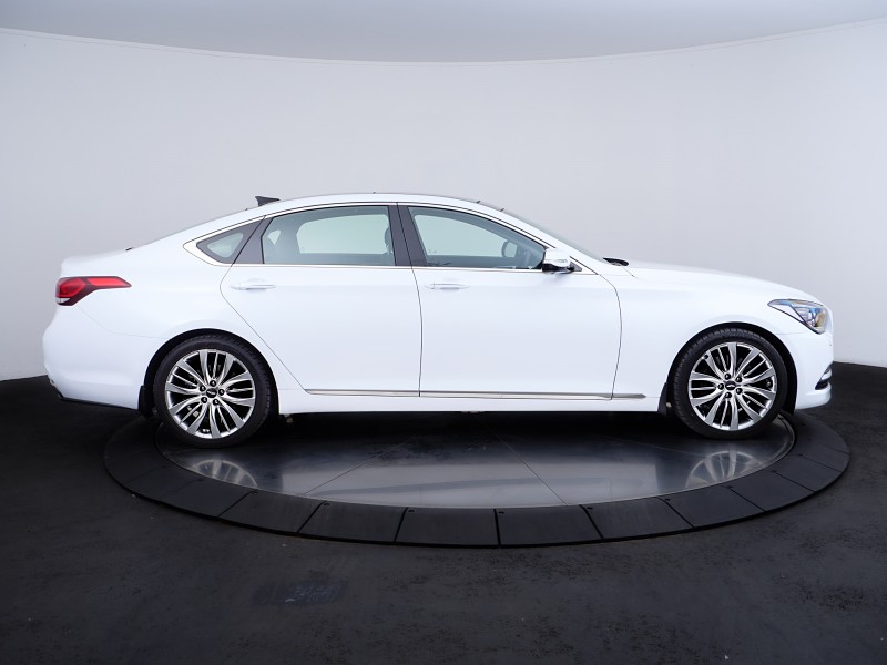 2017 Hyundai Genesis