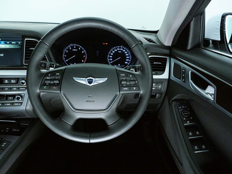 2017 Hyundai Genesis