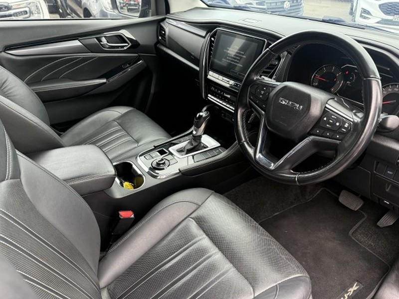 2022 Isuzu MU-X