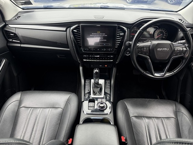 2022 Isuzu MU-X