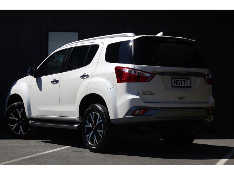 2020 Isuzu MU-X
