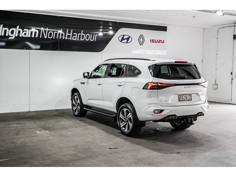 2025 Isuzu MU-X