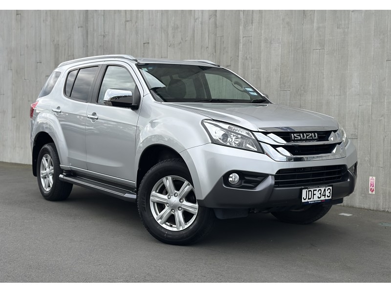 2015 Isuzu MU-X