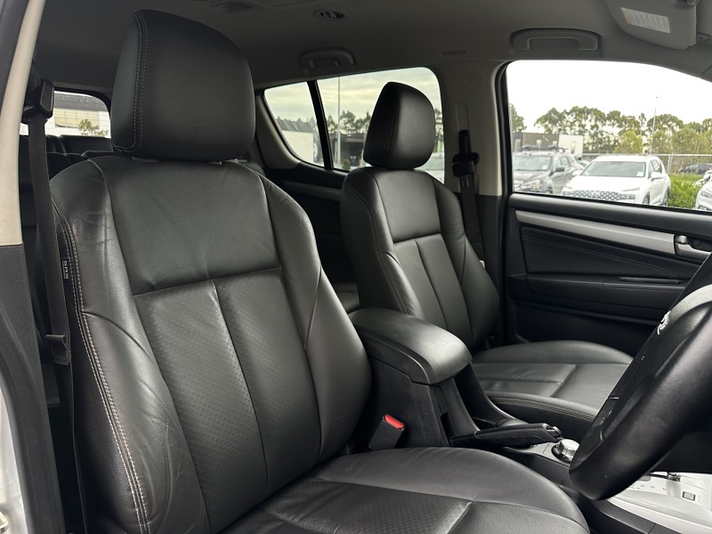 2015 Isuzu MU-X