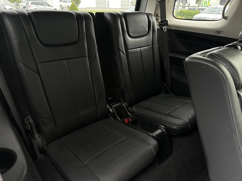 2015 Isuzu MU-X