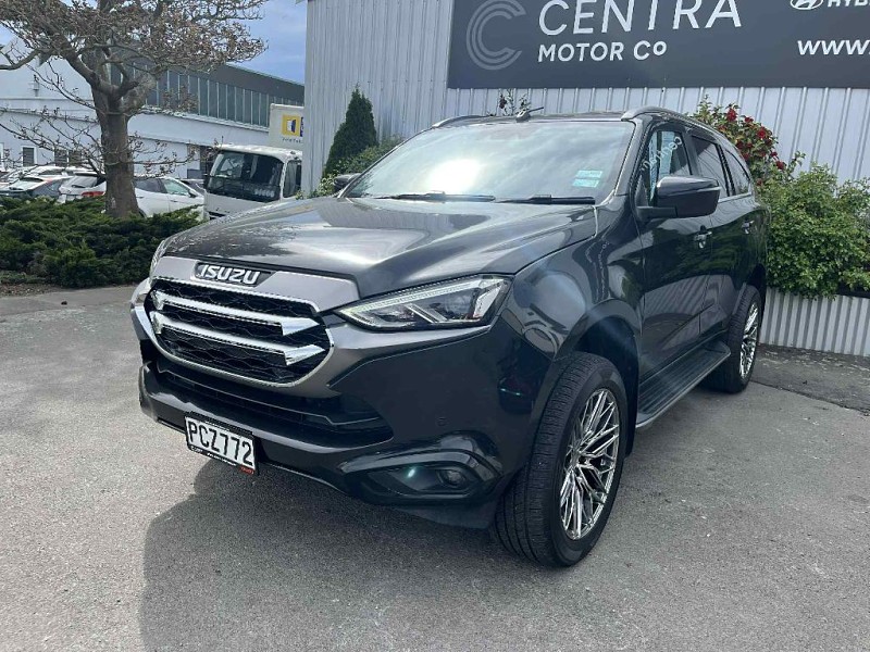 2022 Isuzu MU-X