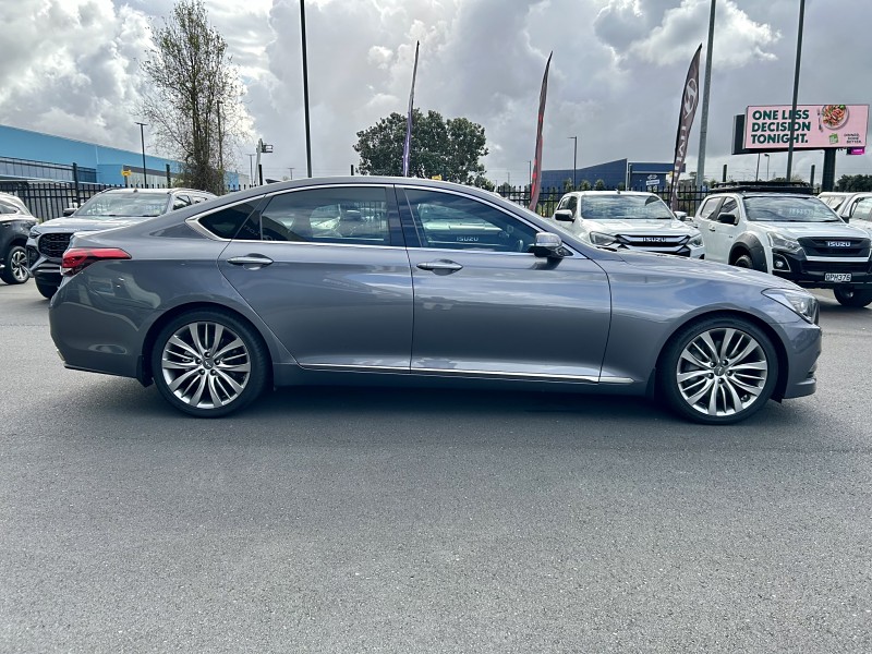 2016 Hyundai Genesis