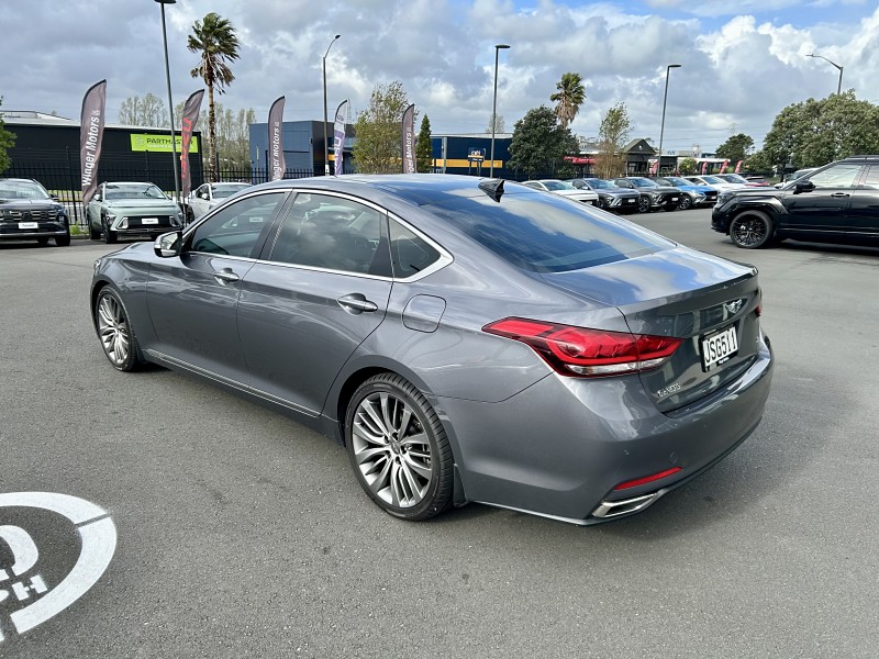 2016 Hyundai Genesis