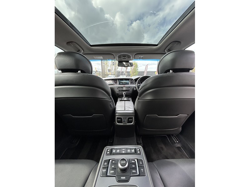 2016 Hyundai Genesis