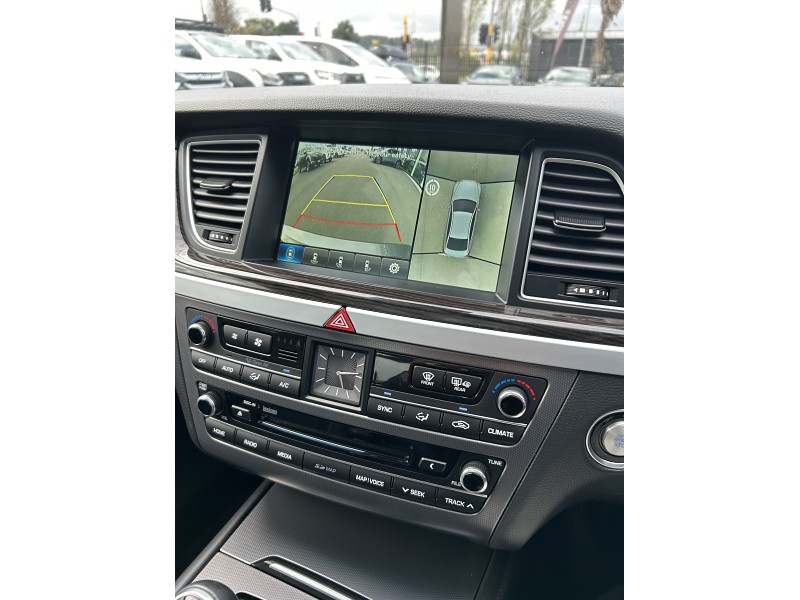 2016 Hyundai Genesis