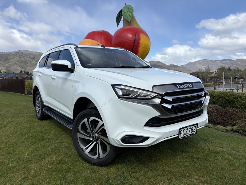 2022 Isuzu MU-X