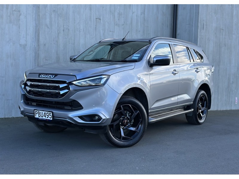 2022 Isuzu MU-X