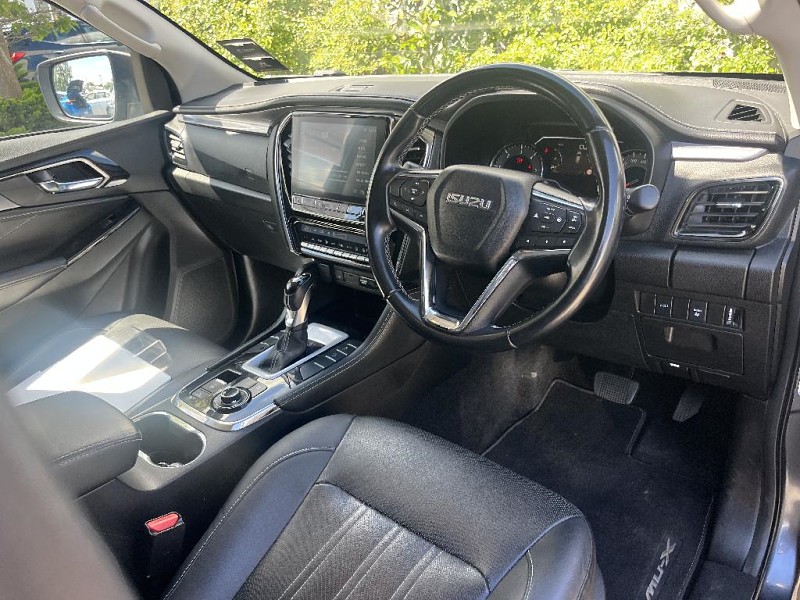 2022 Isuzu MU-X