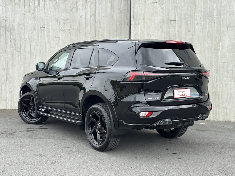 2025 Isuzu MU-X
