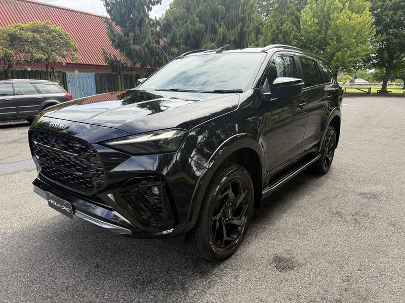 2025 Isuzu MU-X