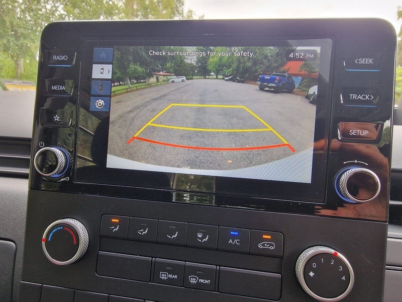 2026 Hyundai Staria Load