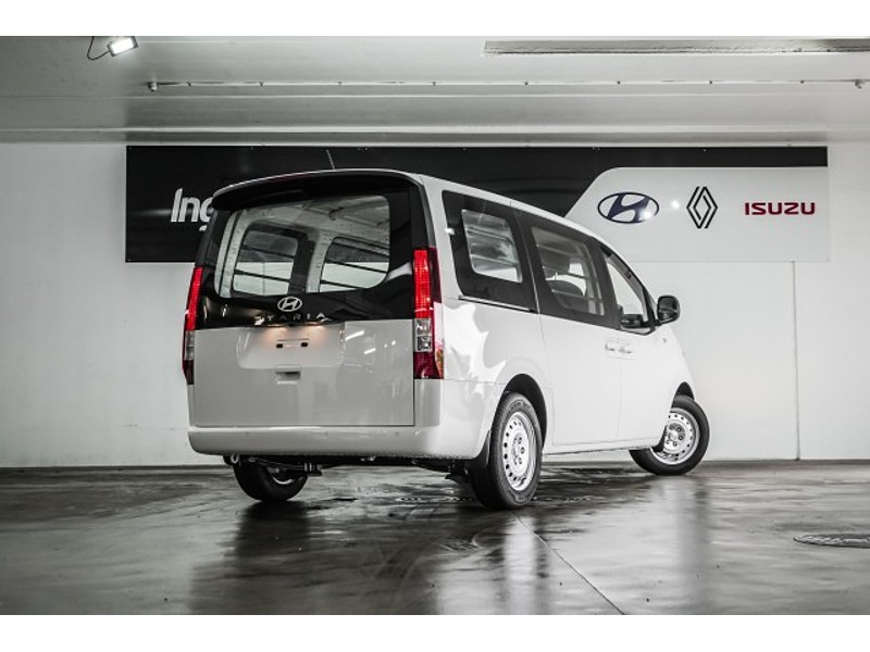 2026 Hyundai Staria Load