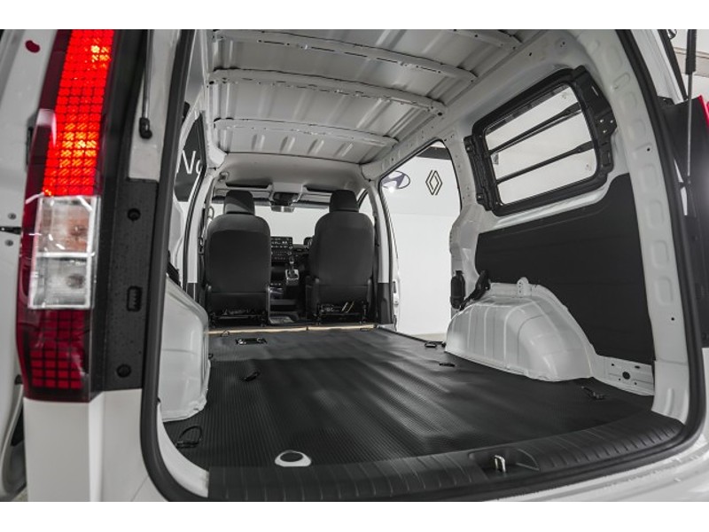 2026 Hyundai Staria Load