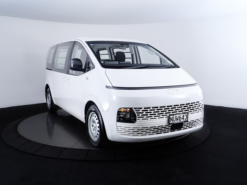2021 Hyundai Staria Load