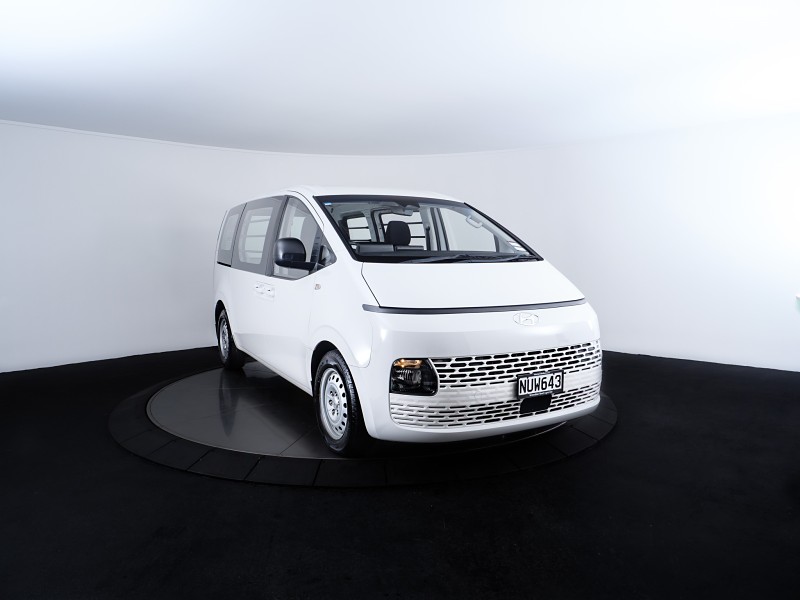 2021 Hyundai Staria Load