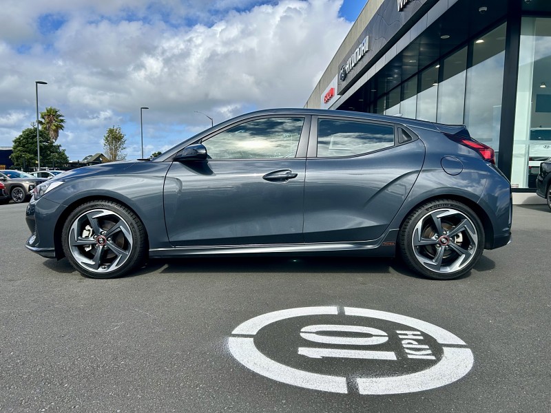 2020 Hyundai Veloster