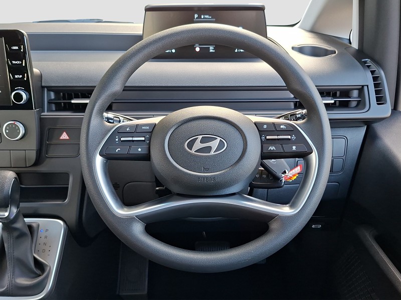2026 Hyundai Staria
