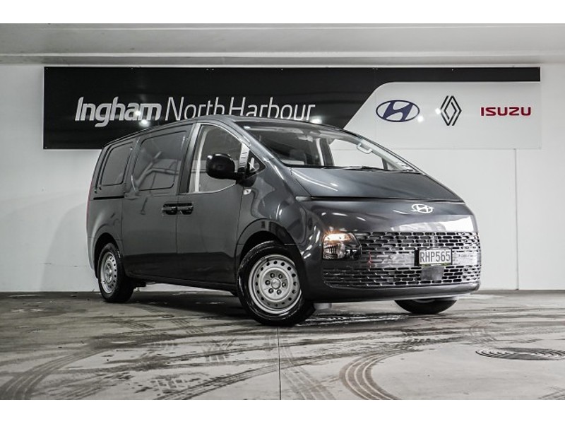 2025 Hyundai Staria Load