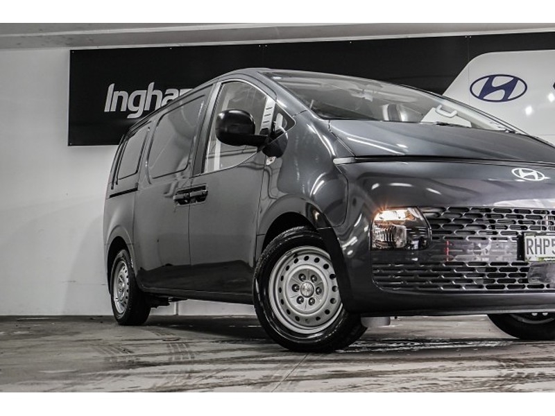 2025 Hyundai Staria Load
