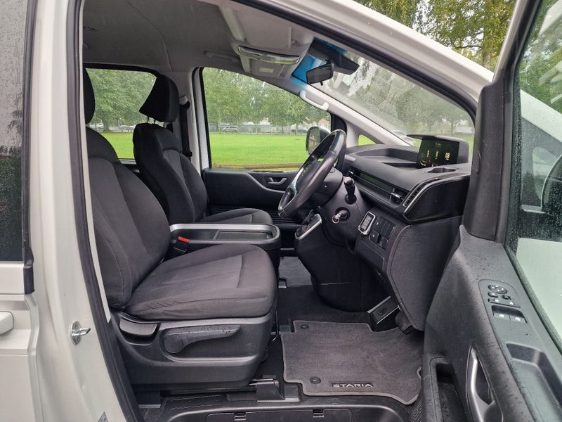 2021 Hyundai Staria