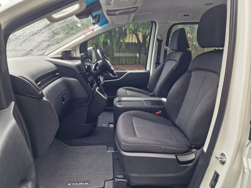 2021 Hyundai Staria