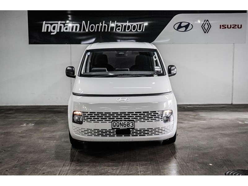2024 Hyundai Staria Load