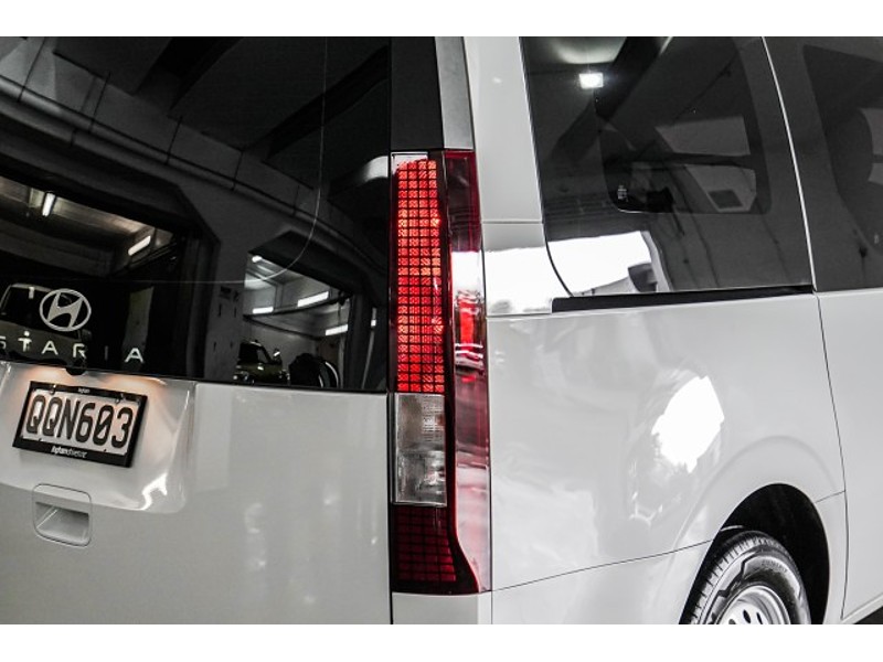 2024 Hyundai Staria Load