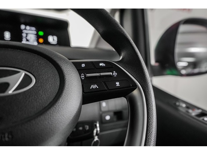 2024 Hyundai Staria Load