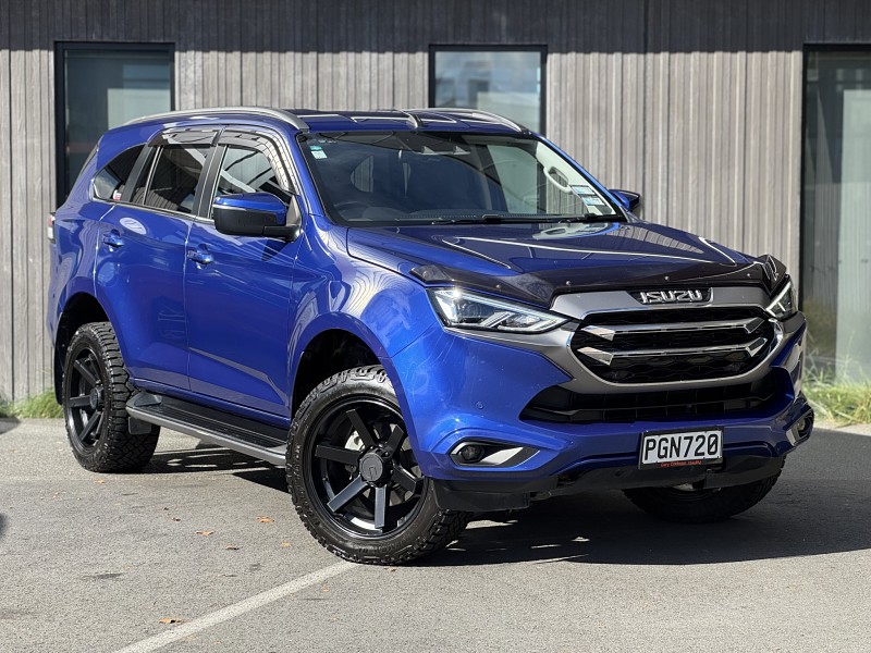 2022 Isuzu MU-X