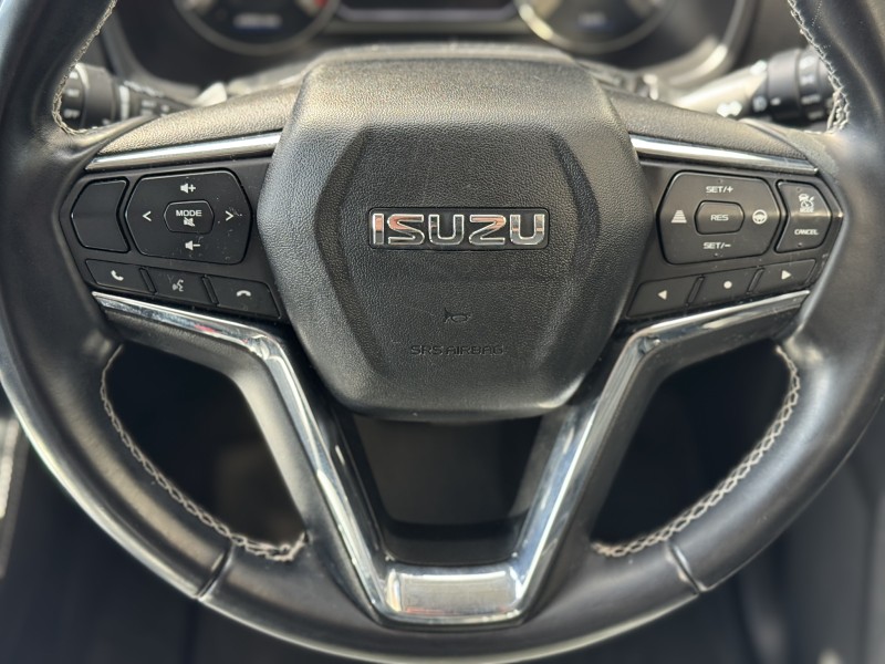 2022 Isuzu MU-X