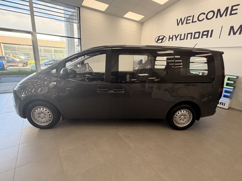 2026 Hyundai Staria Load