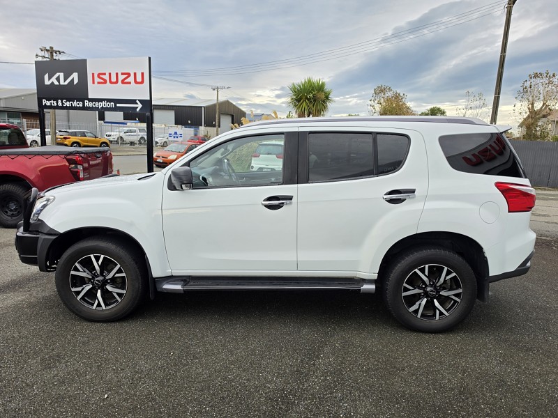2021 Isuzu MU-X