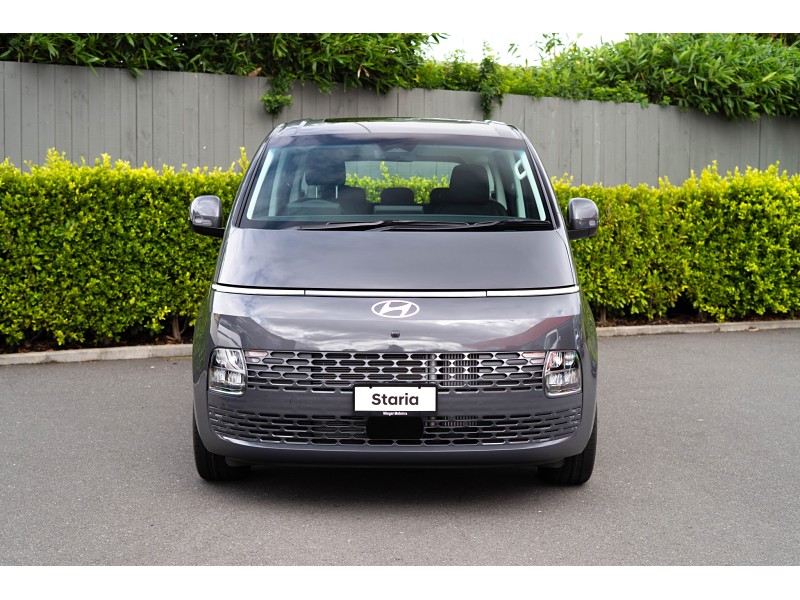 2026 Hyundai Staria