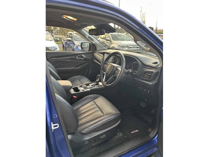 2023 Isuzu MU-X