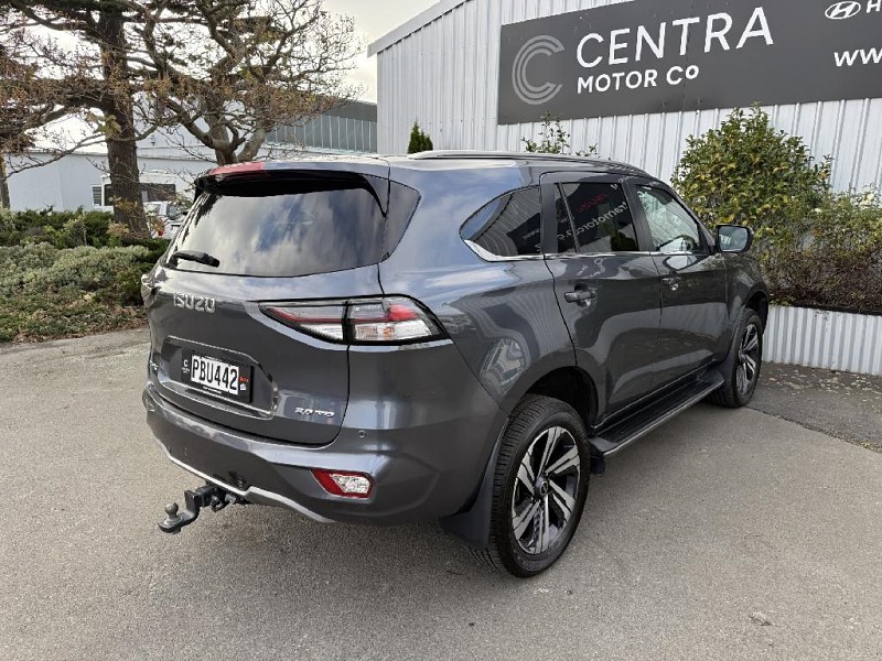 2022 Isuzu MU-X