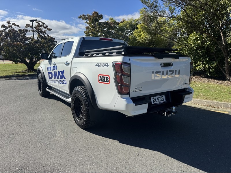 2025 Isuzu D-Max