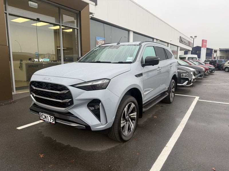 2025 Isuzu MU-X