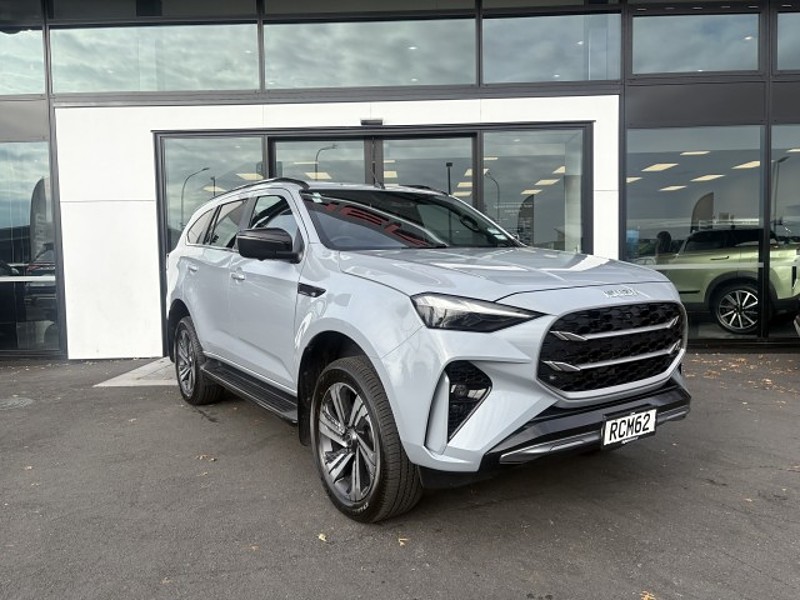 2025 Isuzu MU-X